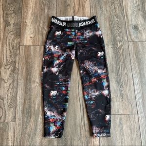 EUC Under Armour Girls Leggings